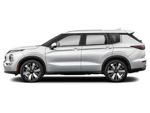 Used 2025 Mitsubishi Outlander SE AWD/4WD image 3