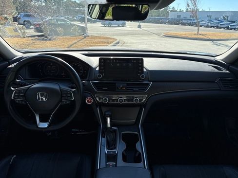 Used 2018 Honda Accord EX-L image 16