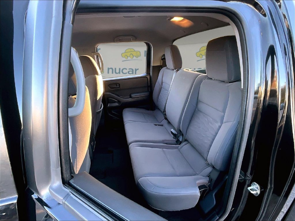 Used 2023 Nissan Frontier S AWD/4WD image 15