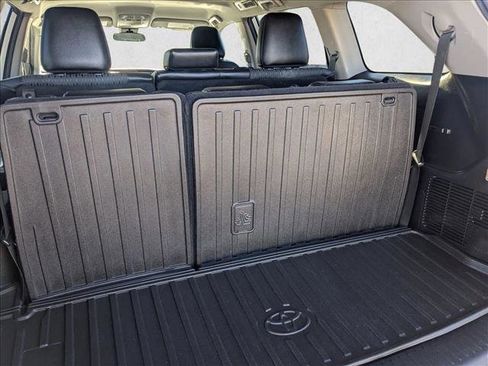 Used 2019 Toyota Highlander Plus image 6