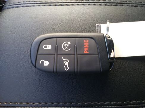 New 2026 Jeep Compass Trailhawk AWD/4WD image 27