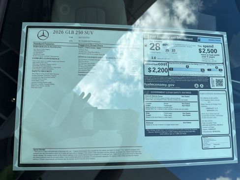 Used 2026 Mercedes-Benz GLB 250 image 34