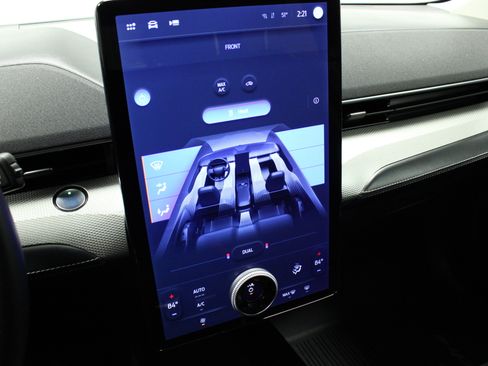 Used 2023 Ford Mustang Mach-E Select image 20