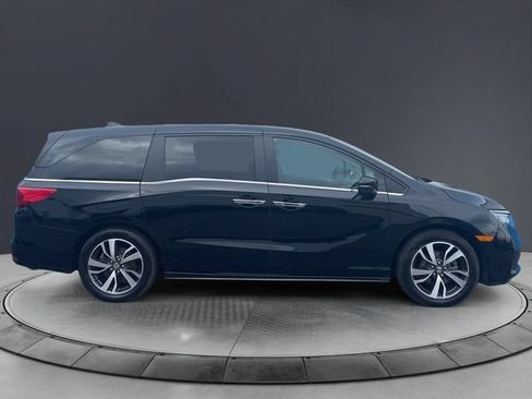 Used 2024 Honda Odyssey Touring image 6