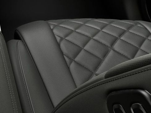 New 2025 Genesis GV80 3.5T Prestige image 16