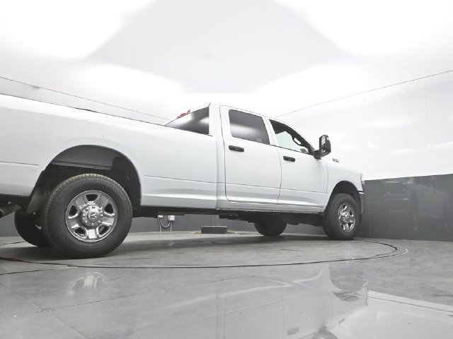 Used 2024 RAM 2500 Tradesman w/ Chrome Appearance Group AWD/4WD image 36