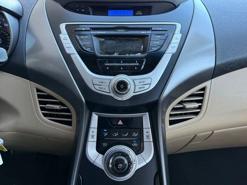 Used 2011 Hyundai Elantra GLS w/ Preferred Equipment Pkg 3 image 25