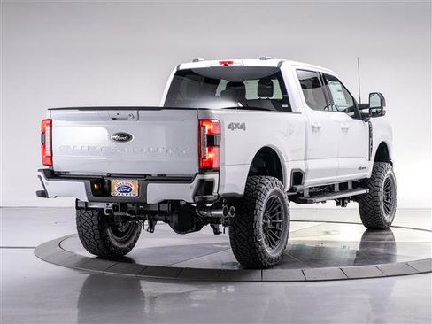 New 2026 Ford F250 XLT w/ XLT Premium Package AWD/4WD image 5