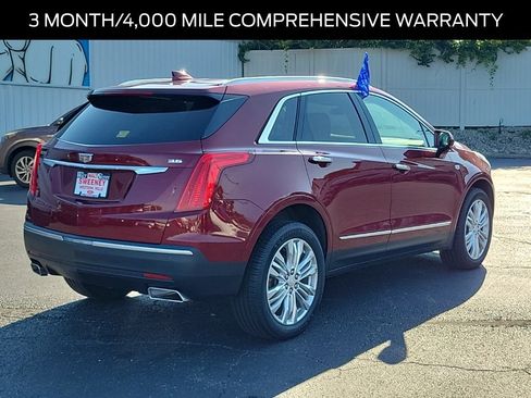 Used 2018 Cadillac XT5 Premium Luxury FWD image 4