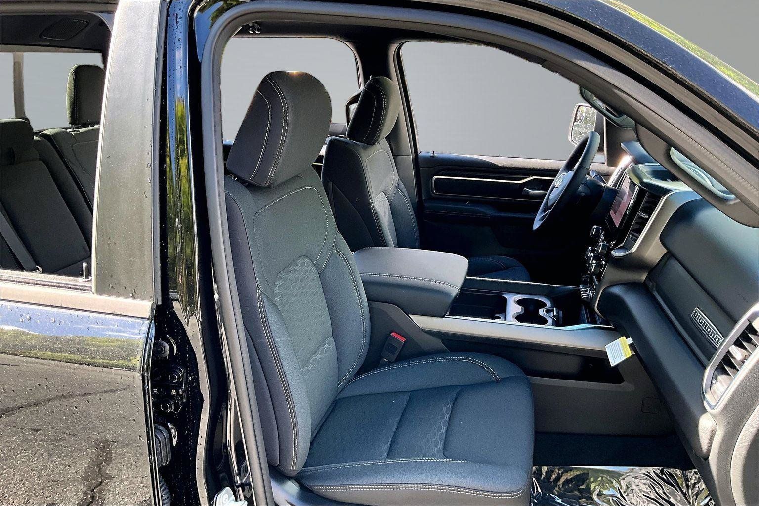 New 2026 RAM 1500 Big Horn AWD/4WD image 8