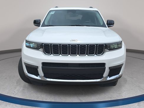 Used 2021 Jeep Grand Cherokee L Limited w/ Trailer Tow Group (B) AWD/4WD image 2