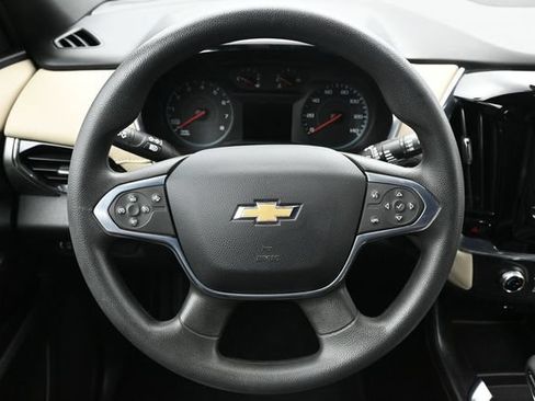 Used 2023 Chevrolet Traverse LS w/ Safety Package AWD/4WD image 15
