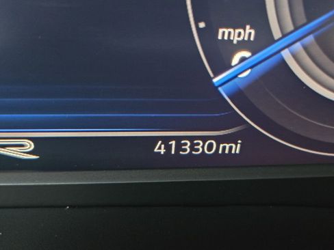 Used 2023 Volkswagen Atlas Cross Sport SEL R-Line image 25