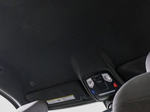 Used 2024 RAM 2500 Big Horn w/ Safety Group image 28