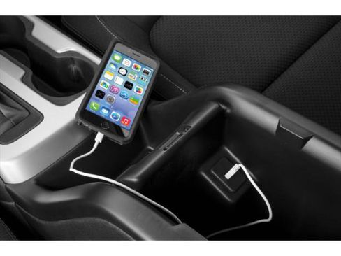 Used 2015 Chevrolet Colorado LT w/ LT Convenience Package AWD/4WD image 19