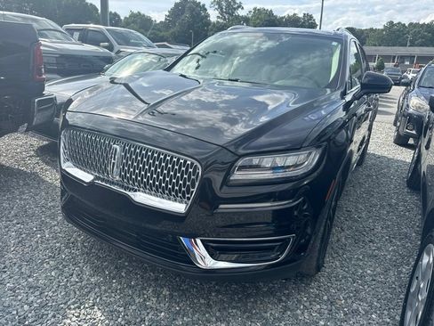Used 2019 Lincoln Nautilus Reserve AWD/4WD image 1