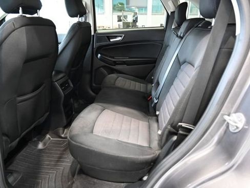 Used 2022 Ford Edge SE w/ Black Appearance Package AWD/4WD image 10