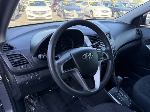 Used 2015 Hyundai Accent GS FWD image 16