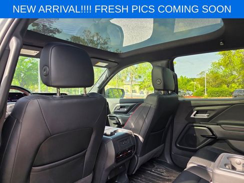 Used 2025 Chevrolet Silverado EV RST image 14