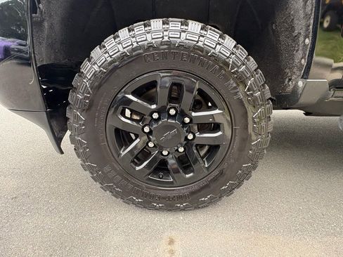 Used 2016 Chevrolet Silverado 2500 LT w/ Midnight Edition AWD/4WD image 14