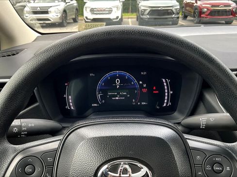 Used 2026 Toyota Corolla LE FWD image 25