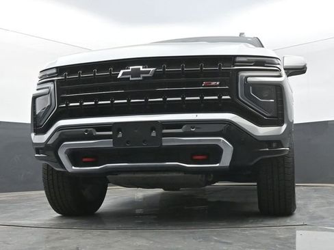 Used 2025 Chevrolet Suburban Z71 AWD/4WD image 41