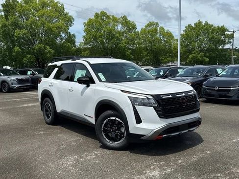 New 2026 Nissan Pathfinder Rock Creek AWD/4WD image 2