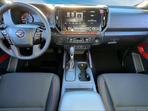 New 2026 Nissan Frontier Pro-X w/ Pro-X Convenience Package RWD image 5