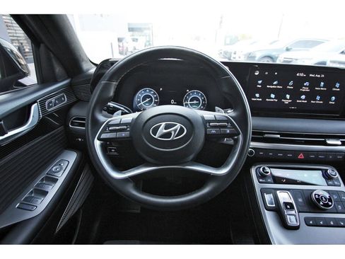 Certified 2024 Hyundai Palisade Calligraphy AWD/4WD image 16