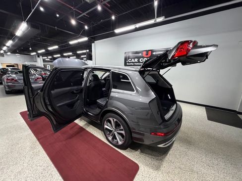 Used 2020 Audi Q7 3.0T Prestige w/ Prestige Package AWD/4WD image 60