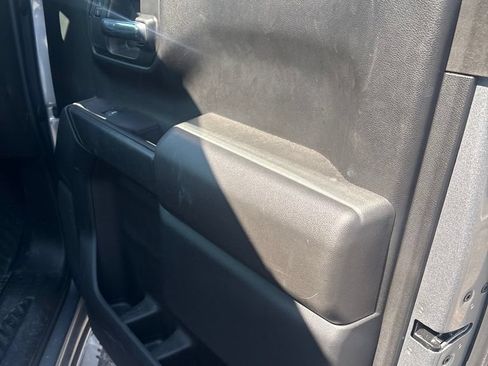 Used 2023 Chevrolet Silverado 1500 Custom AWD/4WD image 11
