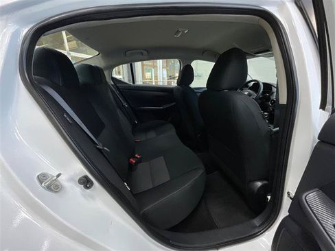 Used 2024 Nissan Sentra SV FWD image 27