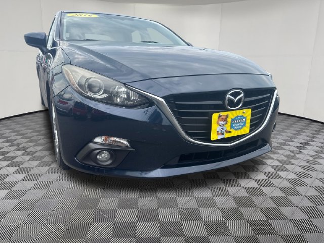Used 2016 MAZDA MAZDA3 i Touring w/ Popular Equipment Package FWD image 34