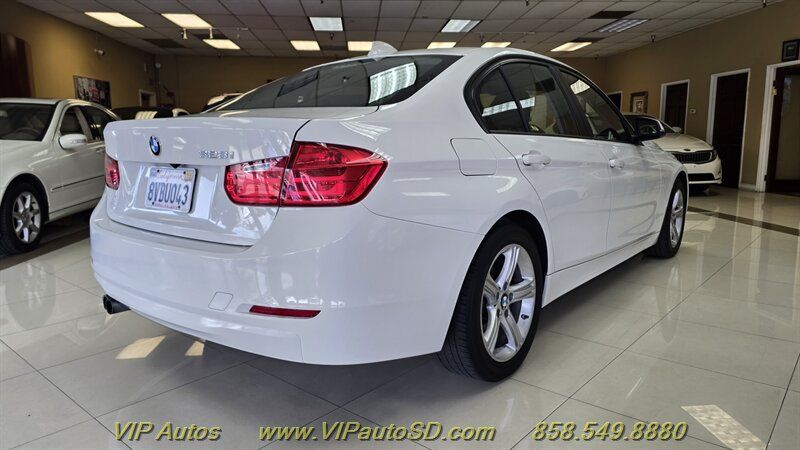 Used 2013 BMW 328i Sedan RWD image 4