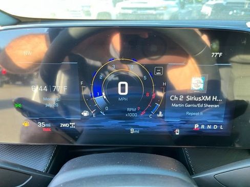 Used 2026 Chevrolet Equinox LT AWD/4WD image 28