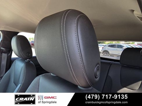 Used 2025 Buick Encore GX Preferred FWD image 18