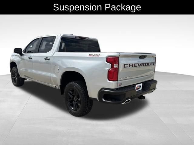 Certified 2021 Chevrolet Silverado 1500 Custom Trail Boss w/ LPO, Dark Essentials Package AWD/4WD image 6