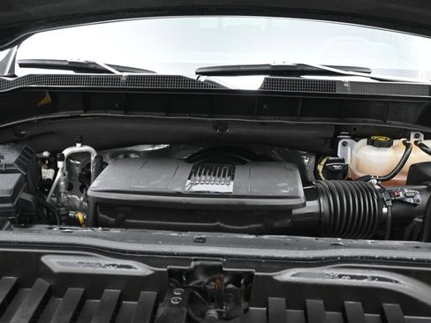 Used 2023 Chevrolet Silverado 1500 High Country image 13