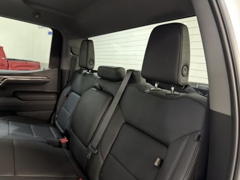 Used 2024 Chevrolet Silverado 1500 LTZ AWD/4WD image 20