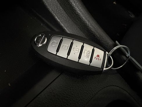 Used 2021 Nissan Sentra SV image 23