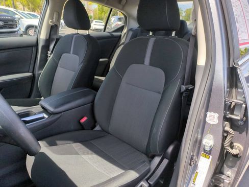Used 2025 Nissan Sentra SV FWD image 24