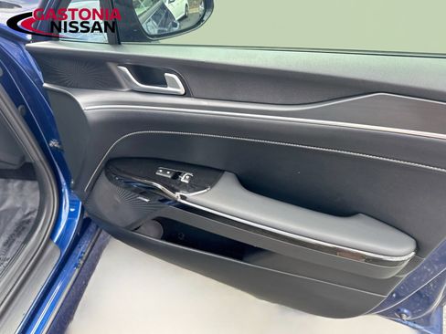 Used 2025 Kia K5 GT-Line w/ GT-Line Premium Package FWD image 37