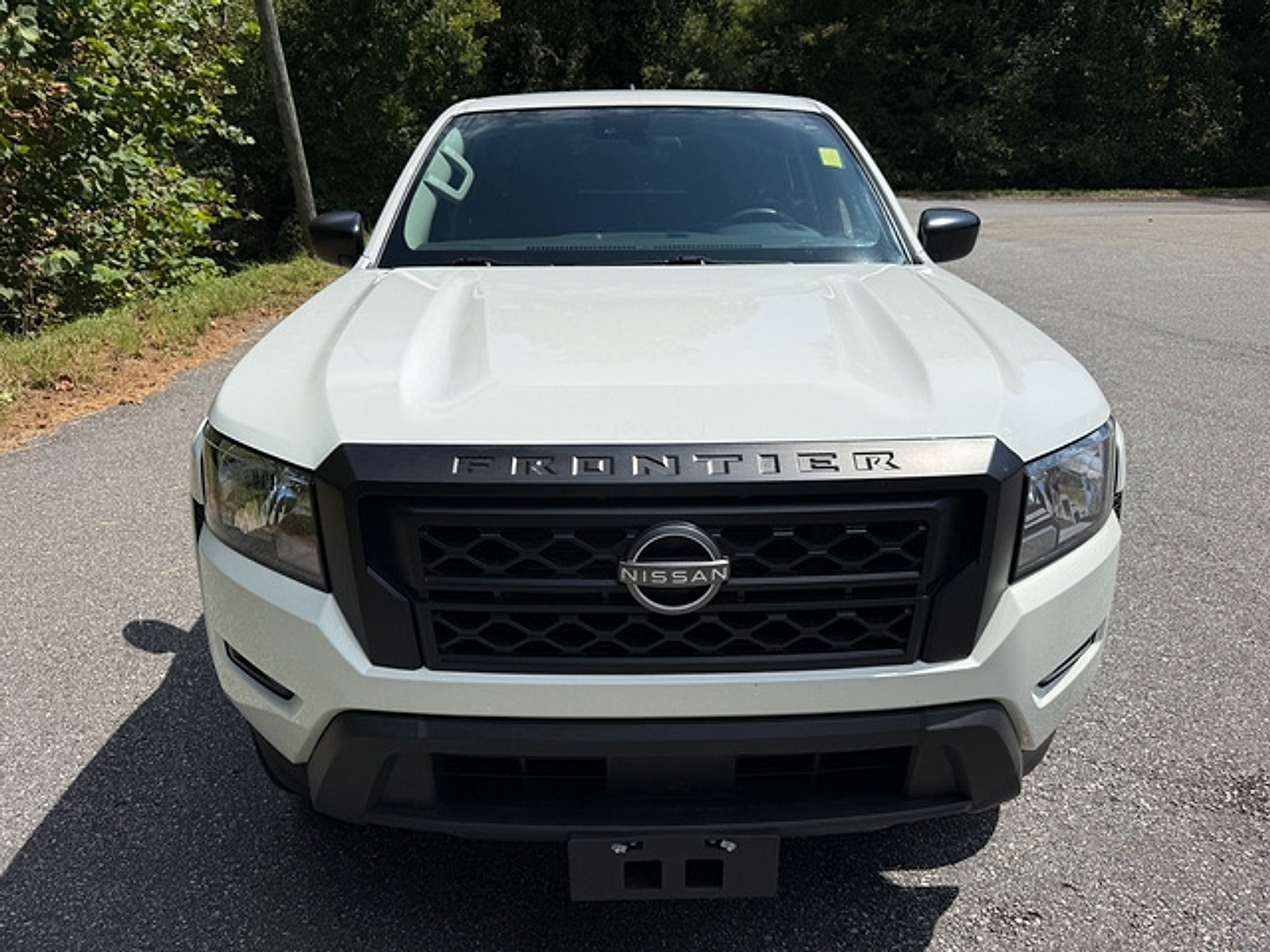 Used 2022 Nissan Frontier S w/ Technology Package AWD/4WD image 3