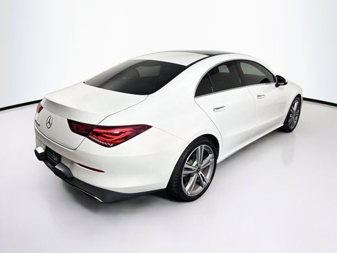 Used 2022 Mercedes-Benz CLA 250 image 9