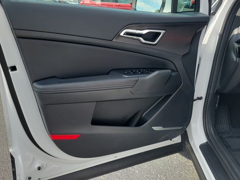 Used 2026 Kia Sportage EX w/ EX Panorama Roof Package FWD image 19