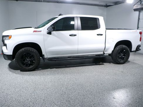 Used 2023 Chevrolet Silverado 1500 LT Trail Boss w/ Protection Package image 10