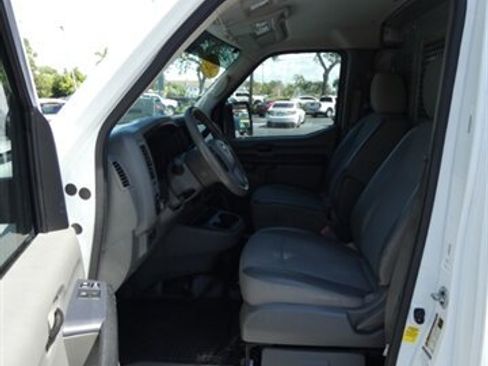Used 2021 Nissan NV 2500 SV RWD image 38