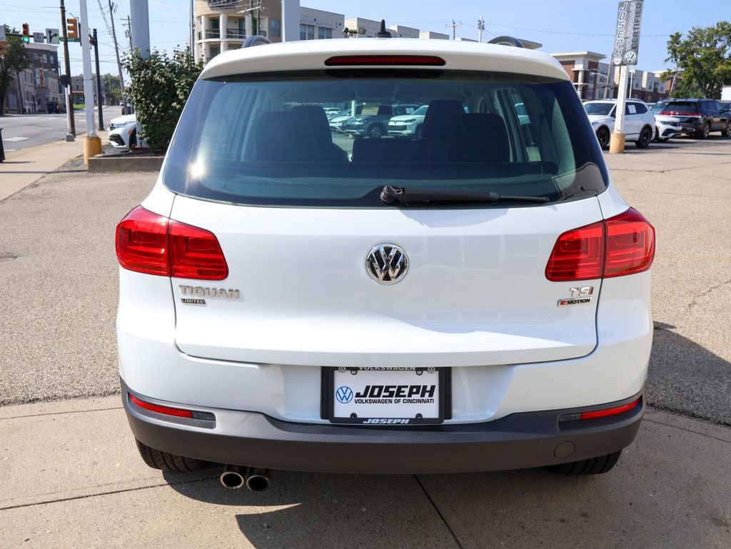 Used 2017 Volkswagen Tiguan Limited w/ Premium Package AWD/4WD image 4