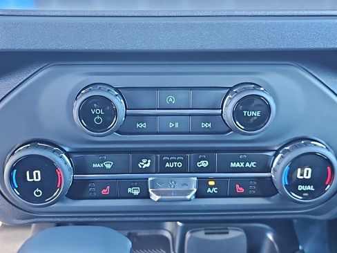 New 2025 Ford Bronco Big Bend image 20