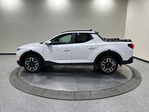 Used 2025 Hyundai Santa Cruz Limited AWD/4WD image 9